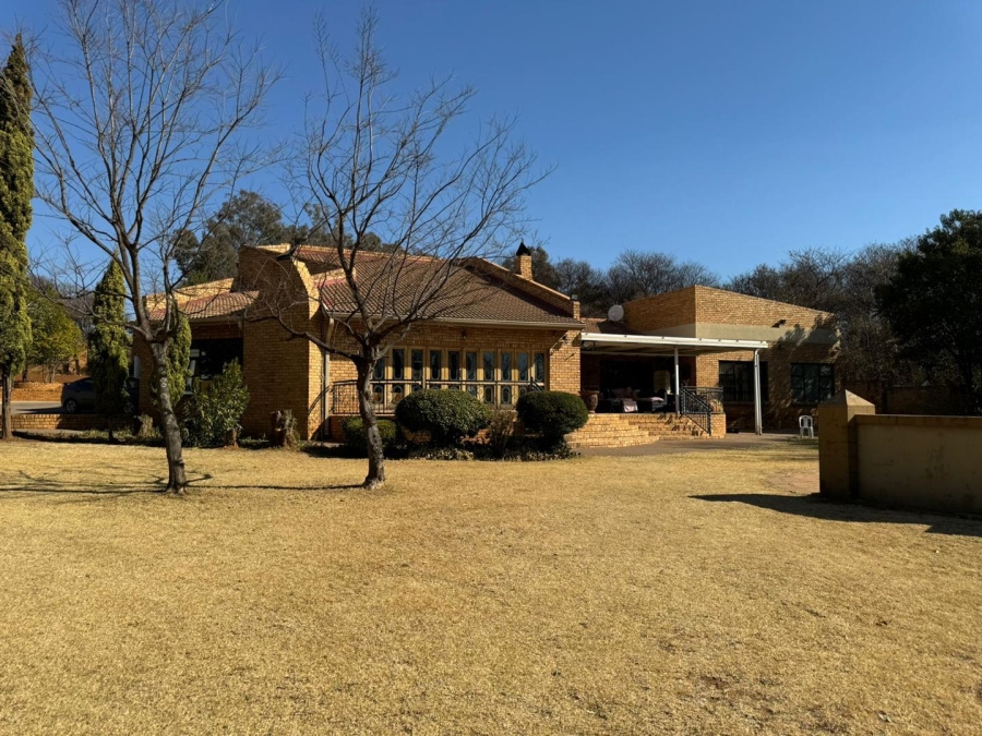 10 Bedroom Property for Sale in Vaal Dam Free State